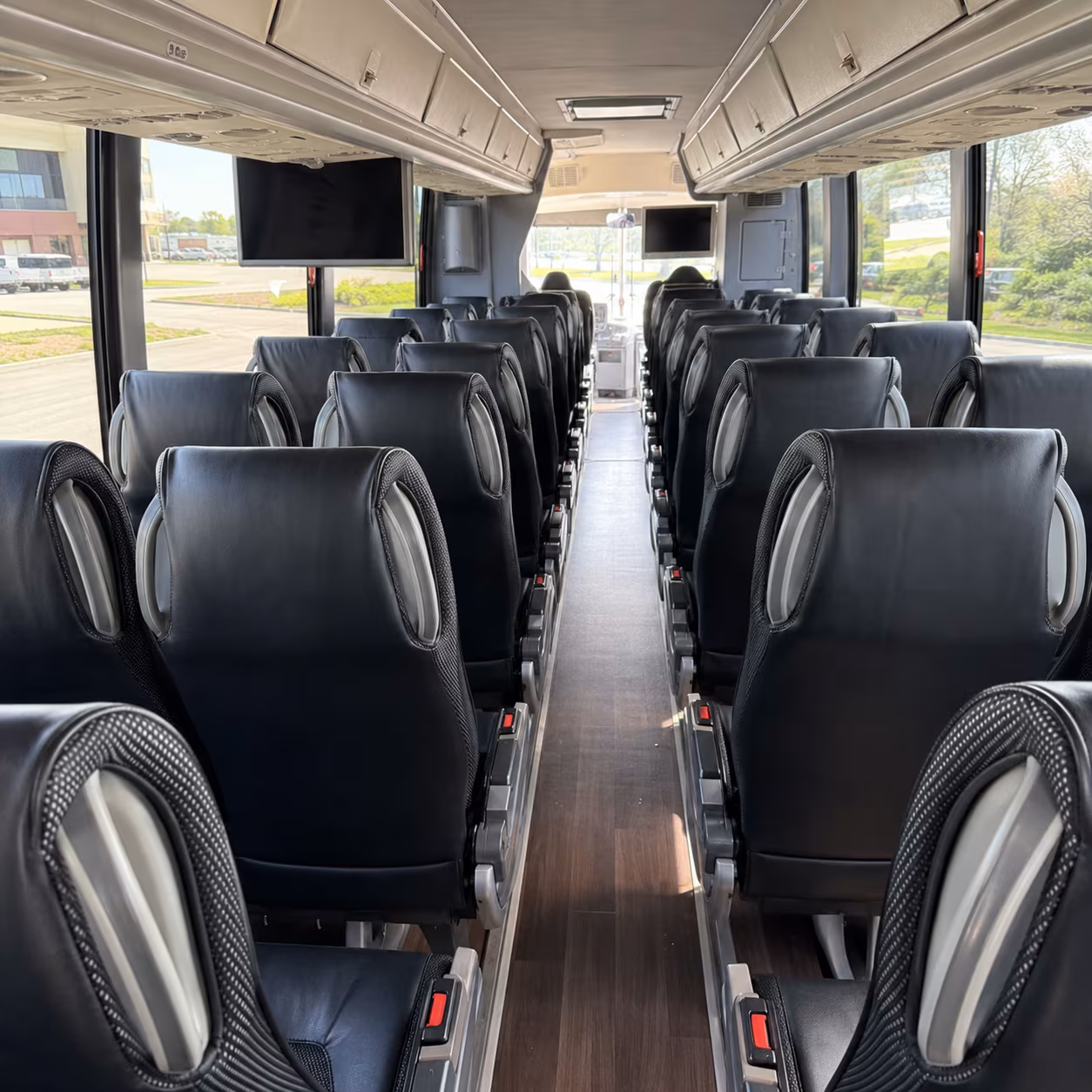 charter bus rentals to jfk laguardia and newark for stamford travelers