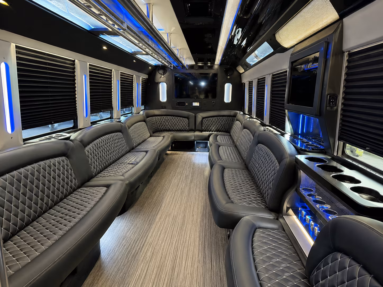 concert bus rentals for groups heading to bridgeport norwalk and fairfield county venues