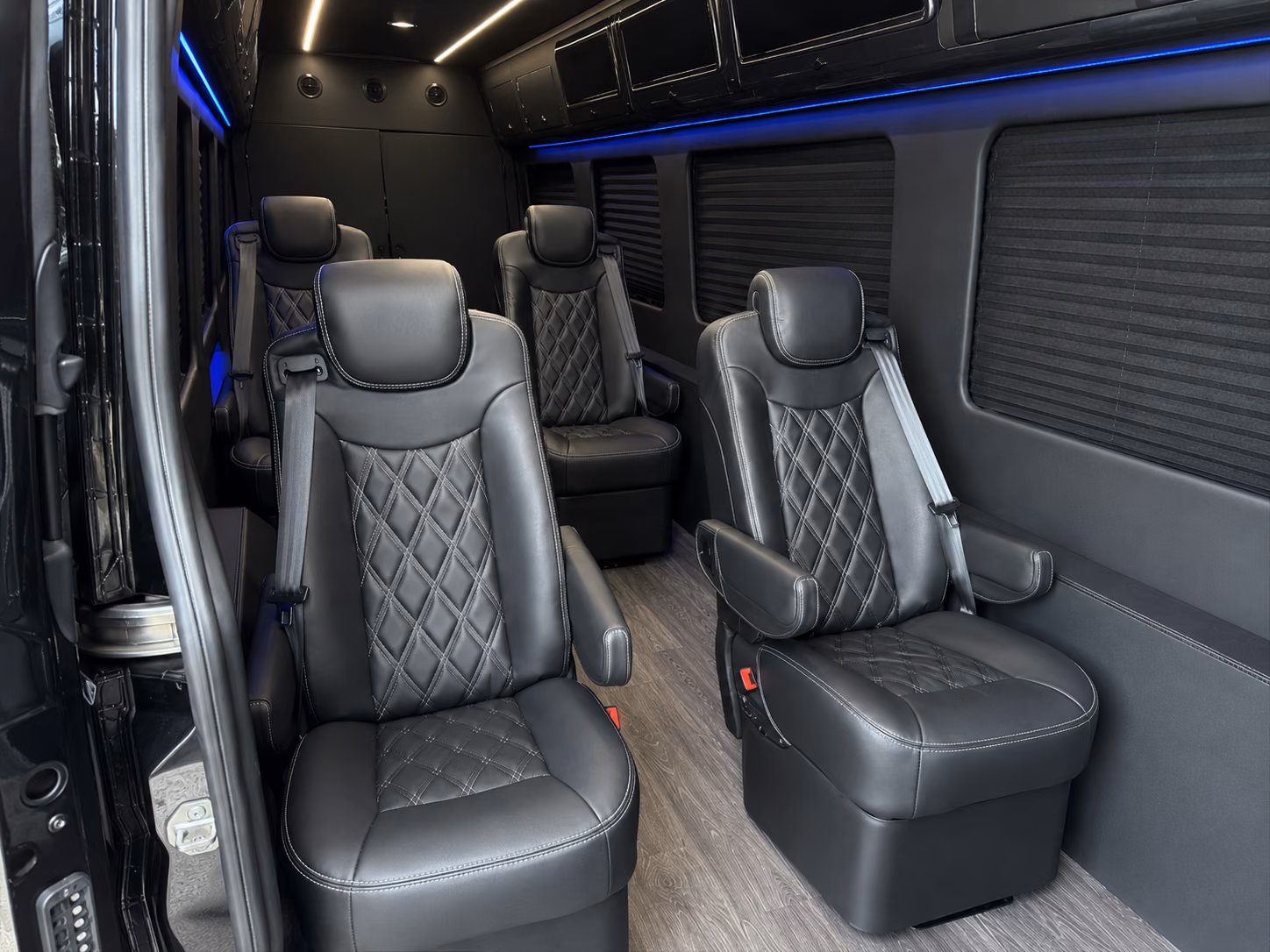 easily book transportation for your next sporting event 2