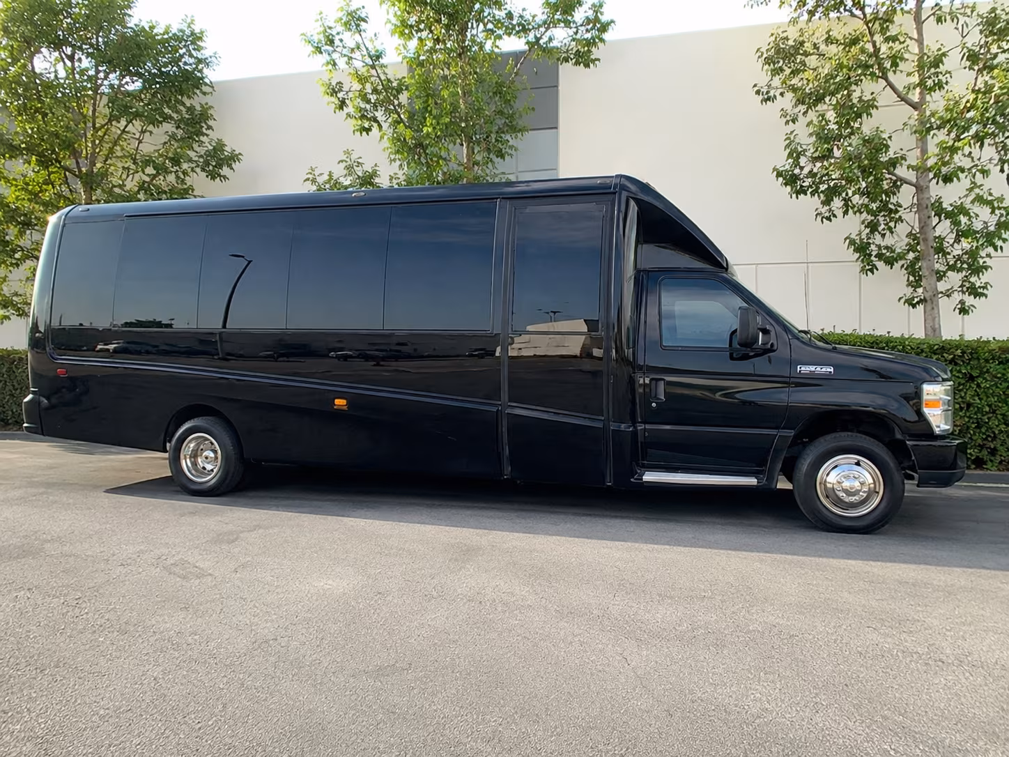 stamford concert transportation onboard seating